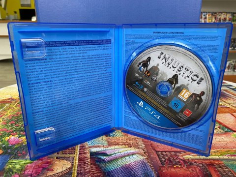 Injustice: Gods Among Us - Ultimate Edition PlayStation 4 (PS4)