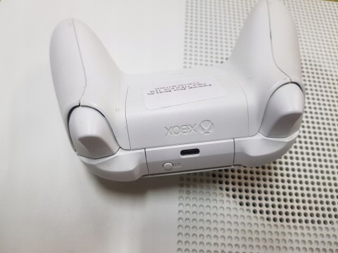 Konsola Xbox One S 500 GB biały