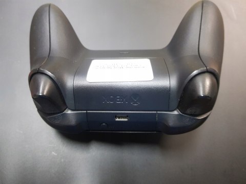 Xbox One X 1TB Czarny