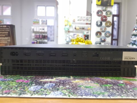 Xbox One X 1TB Czarny