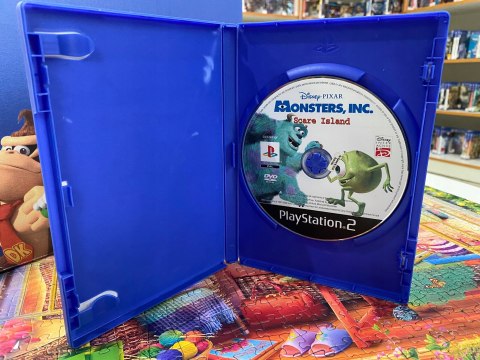 DISNEY PIXAR MONSTERS, INC SCARE ISLAND Sony PlayStation 2 (PS2)