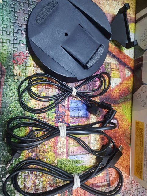 Konsola Sony PlayStation 5 825GB PS5 z napędem