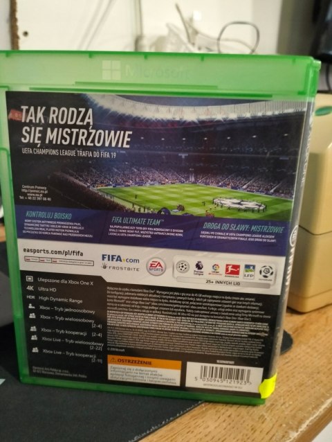 GRA FIFA 19 Xbox One pudełkowa