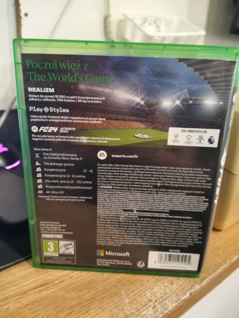 FC 24 Xbox One pudełkowa
