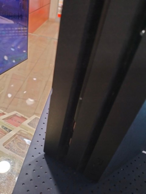 Konsola Sony PlayStation 4 Pro czarna + Kontroler