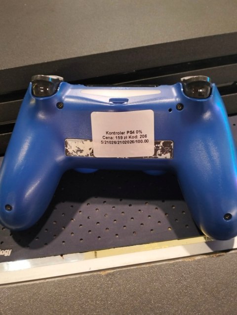 Konsola Sony PlayStation 4 Pro czarna + Kontroler
