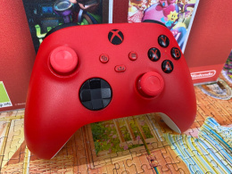 Kontroler Xbox Series/Xbox One z Analogami Halla Czerwony